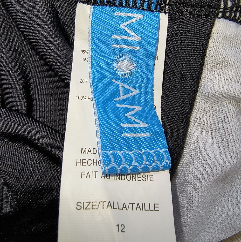 Miami Retro Swimsuit Halter-Tie Polka Dot & Ruched Skirt in Size 12 - Picture 12 of 13